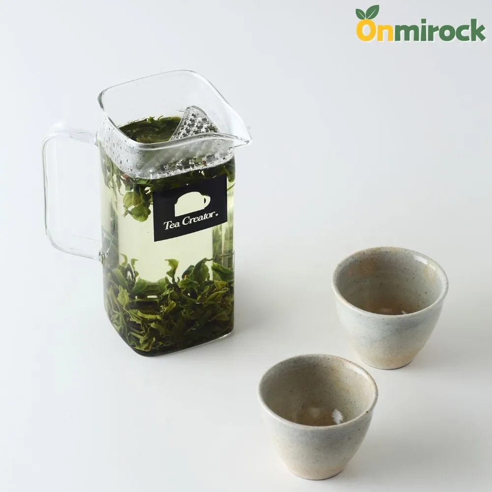 Korean traditional tea gift set with tea cup