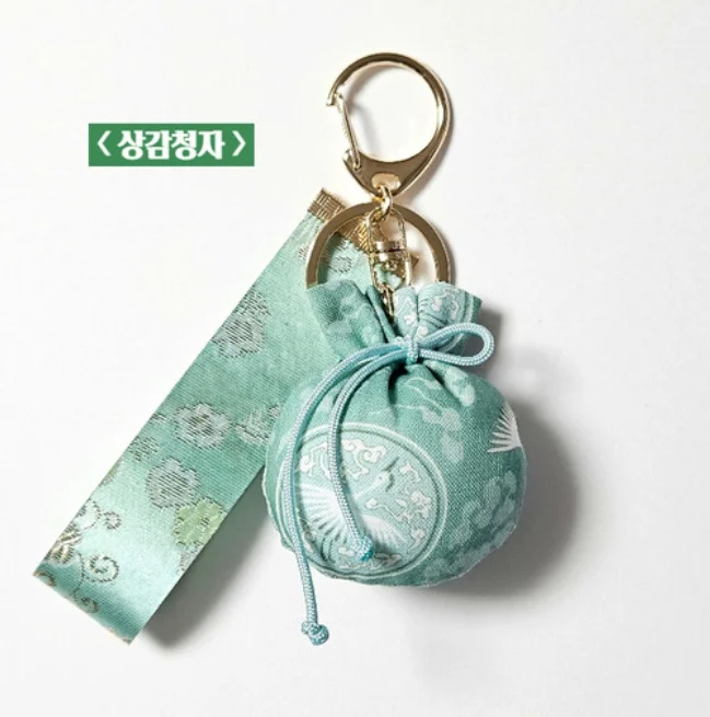 Traditional Lucky Pouch Handmade Keyring 1pc